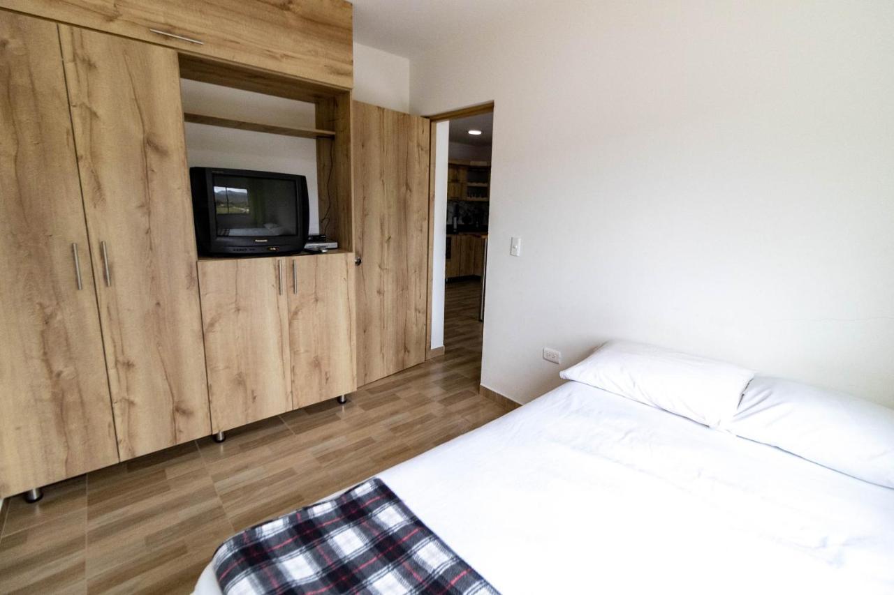 Vista Montana Guatape By Hope Apartment Luaran gambar