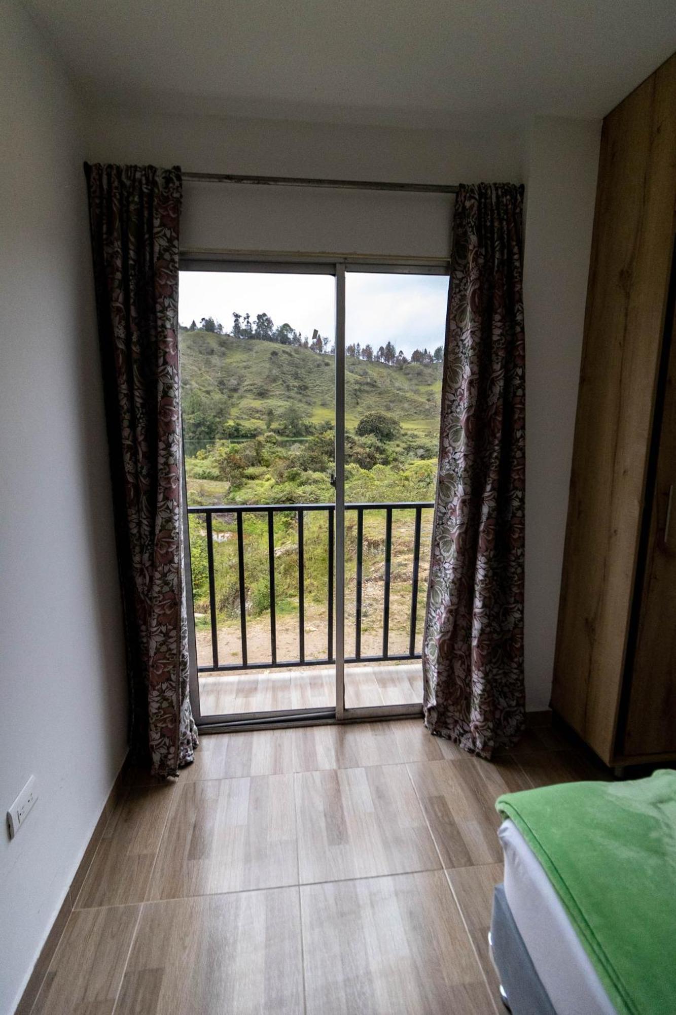 Vista Montana Guatape By Hope Apartment Luaran gambar